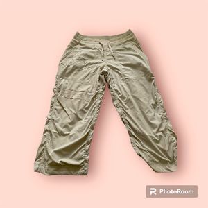 Lululemon Studio capris